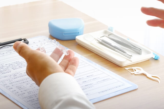 インビザラインの費用相場の変動要因